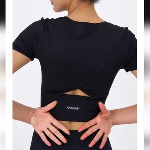 Verish MOVELUX BRA TOP ROUND NECK SHORT SLEEVE - Black - Small